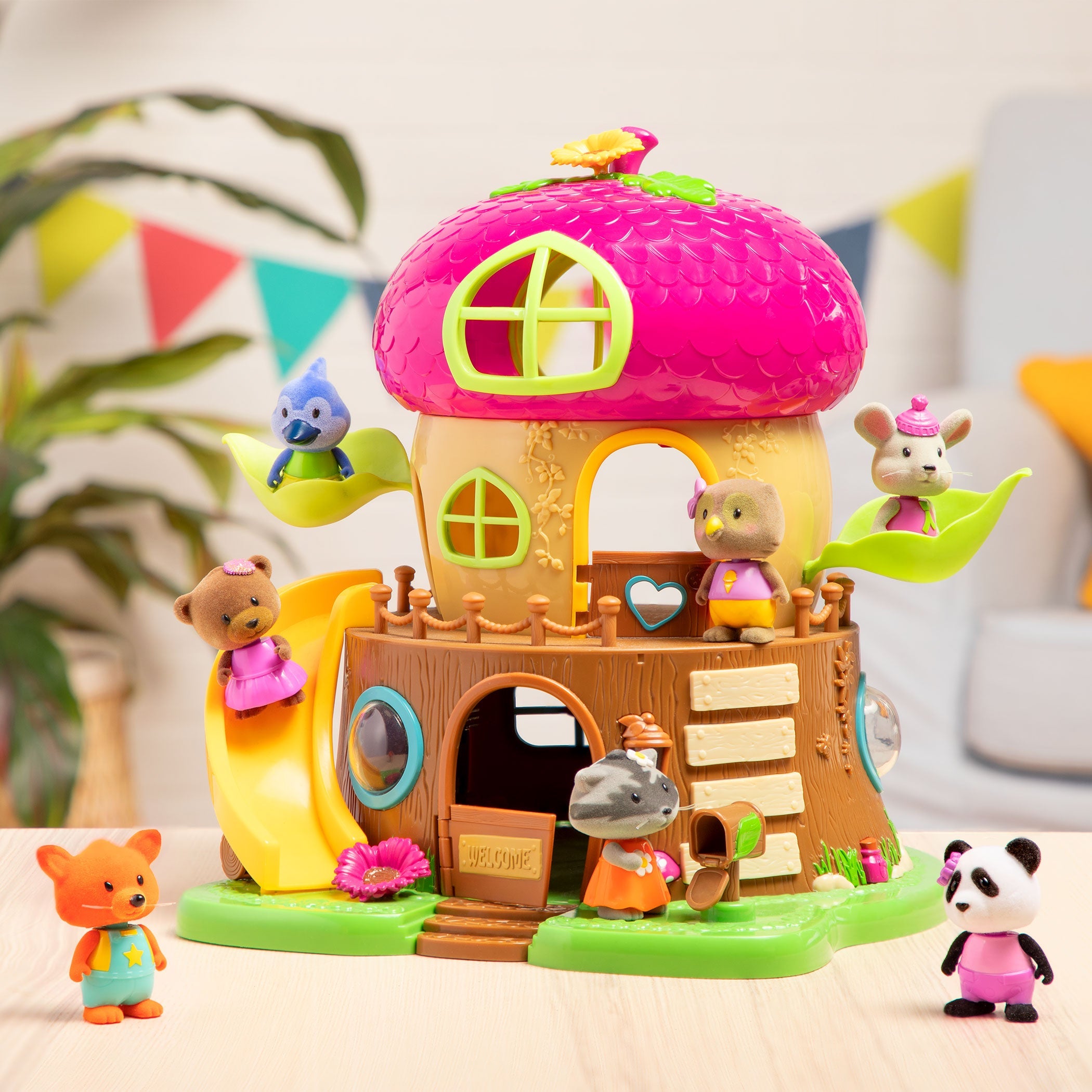 Acorn Treehouse
